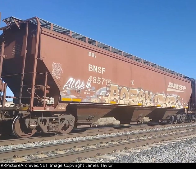 BNSF 485715